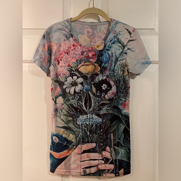 Nuvango T-shirt - Picture 1 of 2